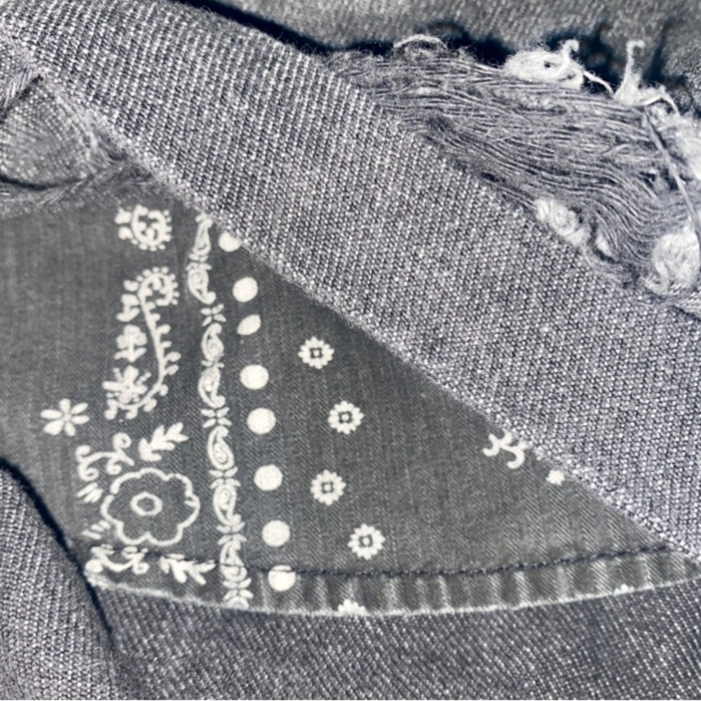 Free People Romeo Rolled Cut Off High Rise Shorts Distressed Ripped Butt… - Picture 6 of 7